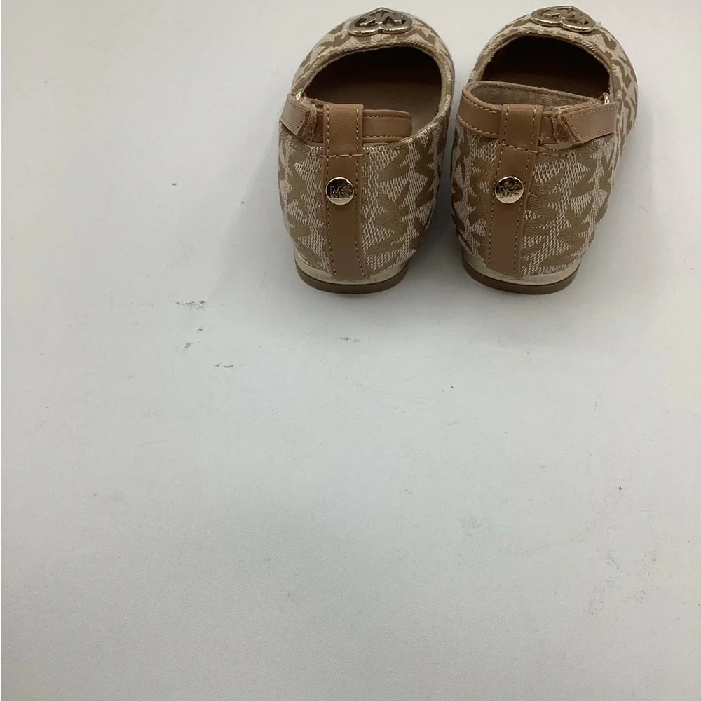 Michael Kors shoes Little Girls size 6